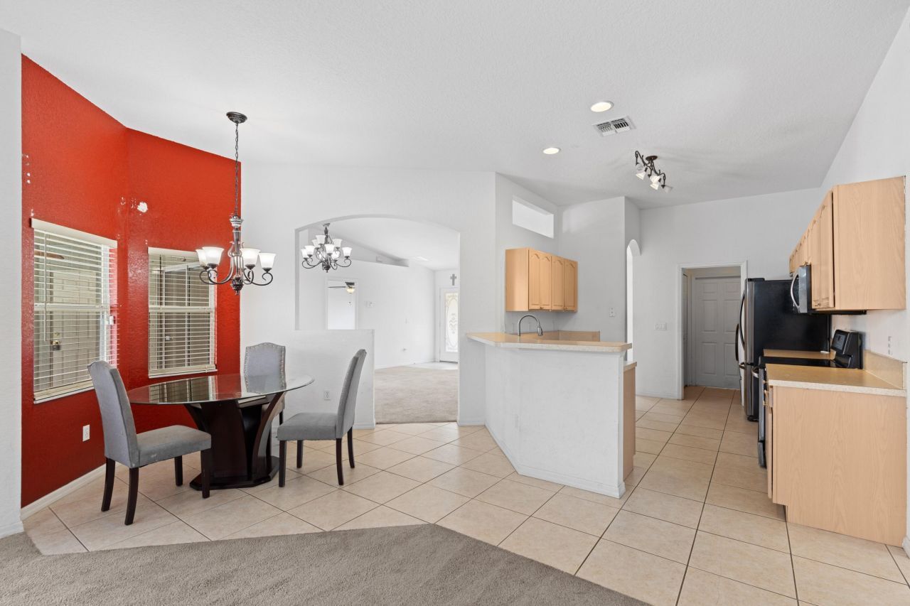 1042 SW Janette Avenue, Port Saint Lucie, FL 34953 Photo