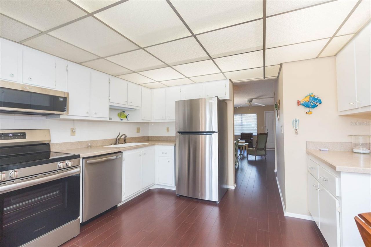 315 30th Avenue W, Unit B201, Bradenton, FL 34205 Photo