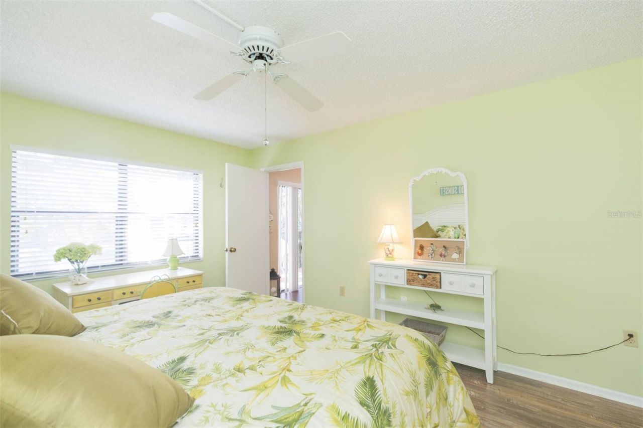 315 30th Avenue W, Unit B201, Bradenton, FL 34205 Photo