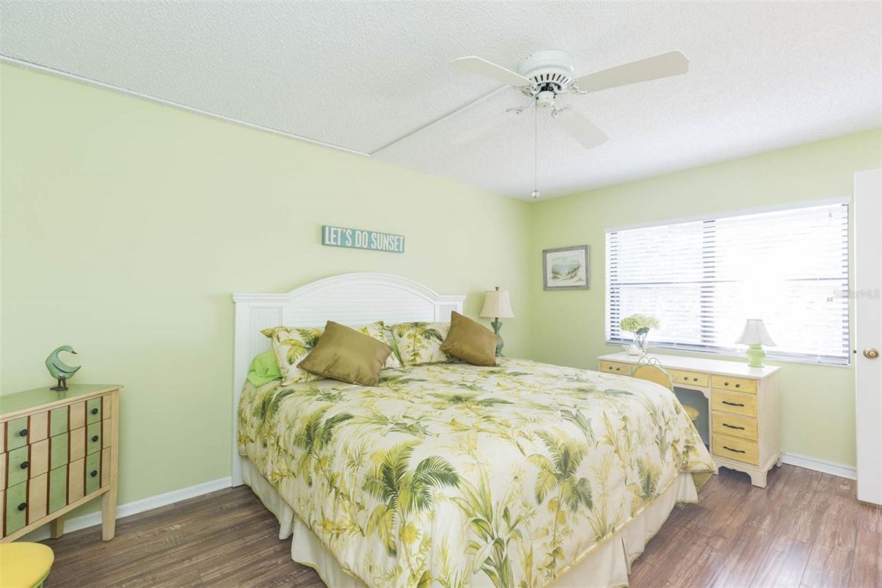 315 30th Avenue W, Unit B201, Bradenton, FL 34205 Photo