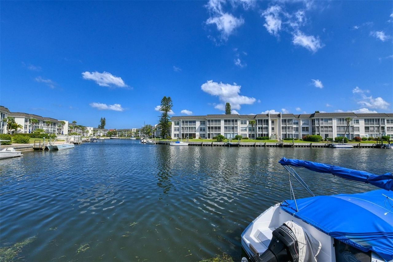 4380 Exeter Drive, Unit 204, Longboat Key, FL 34228 Photo