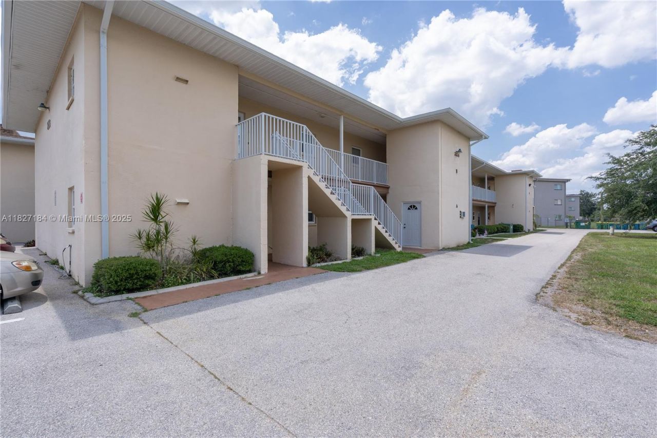 3126 Harbor Blvd, Unit 1A, Port Charlotte, FL 33952 Photo