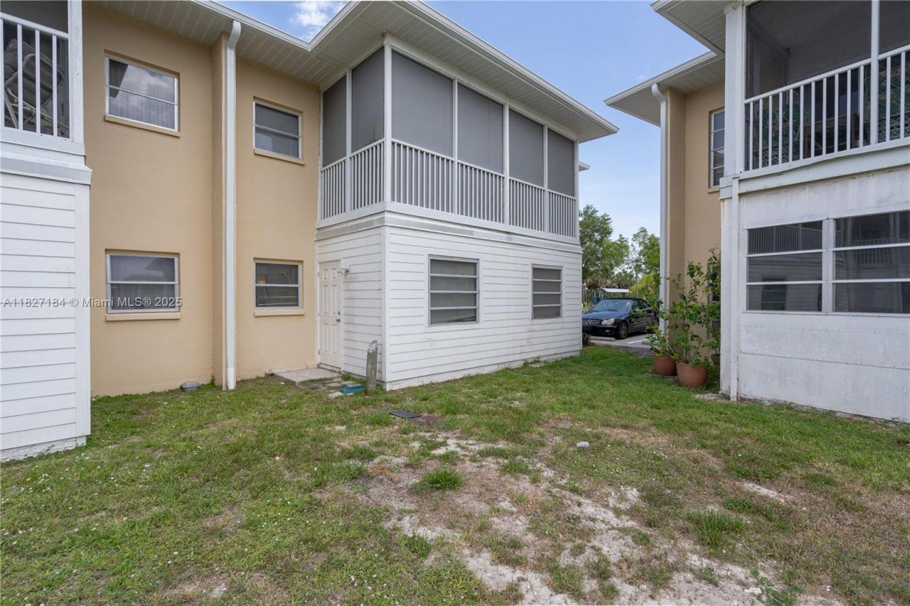3126 Harbor Blvd, Unit 1A, Port Charlotte, FL 33952 Photo