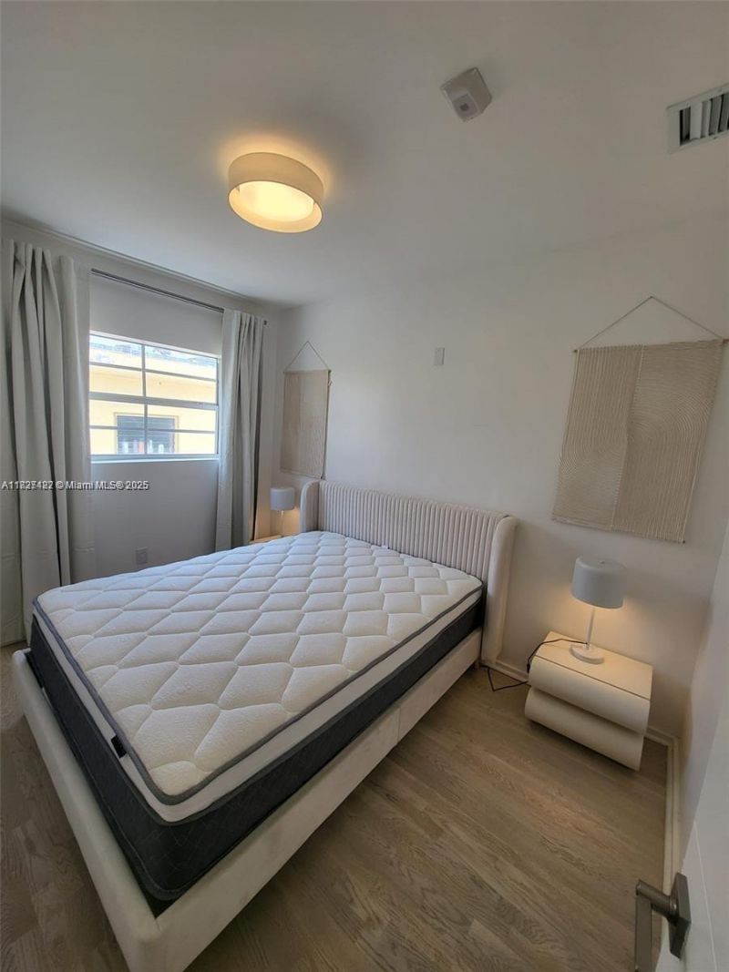 810 7th St, Unit 206, Miami Beach, FL 33139 Photo