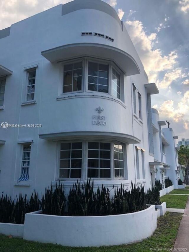 810 7th St, Unit 206, Miami Beach, FL 33139 Photo