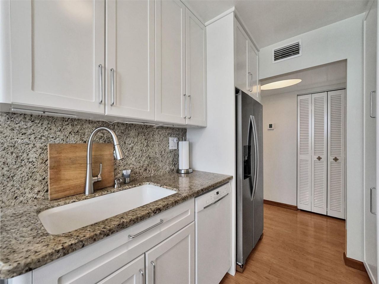 1833 S Ocean Dr, Unit 1702, Hallandale Beach, FL 33009 Photo