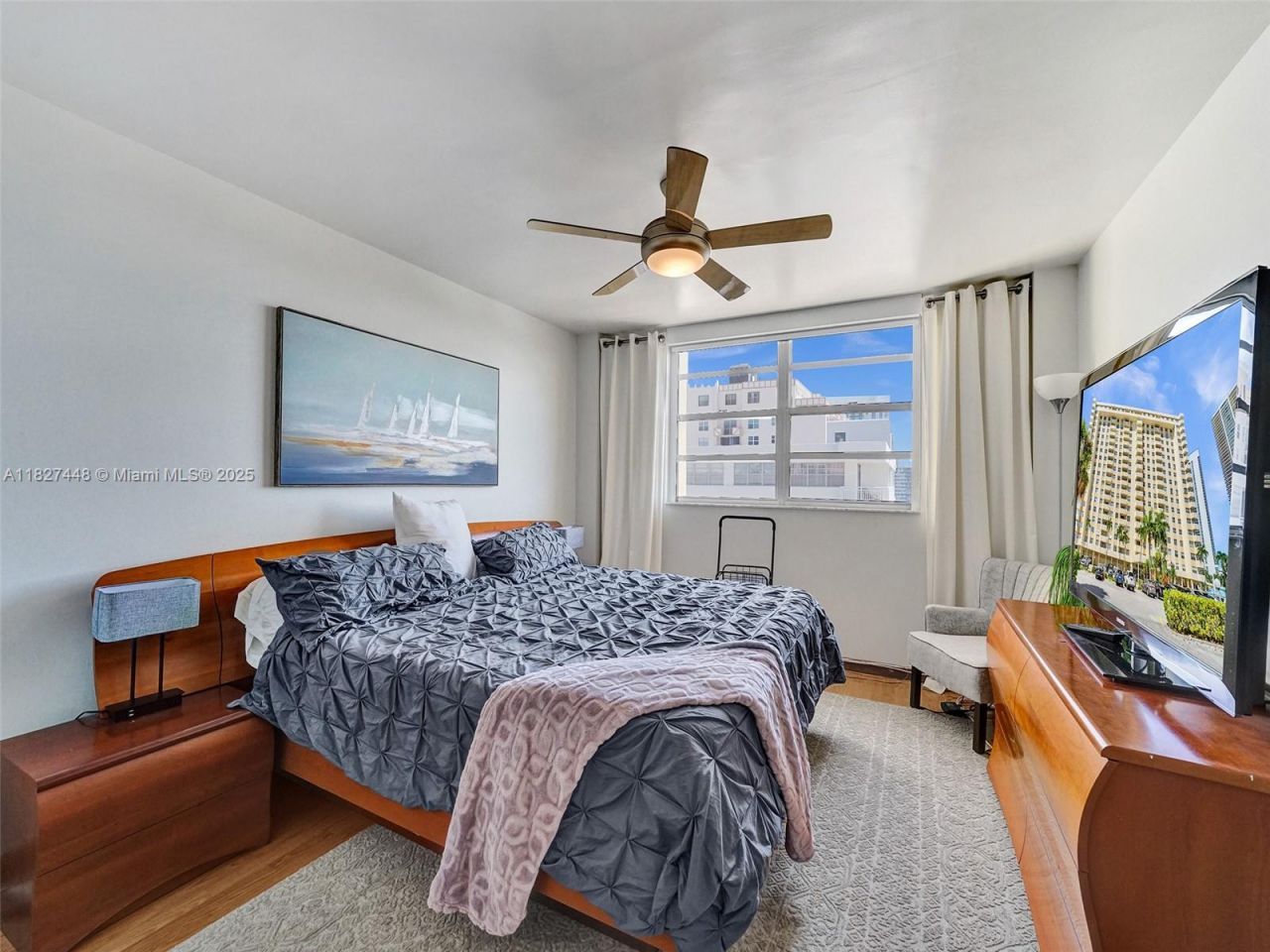 1833 S Ocean Dr, Unit 1702, Hallandale Beach, FL 33009 Photo