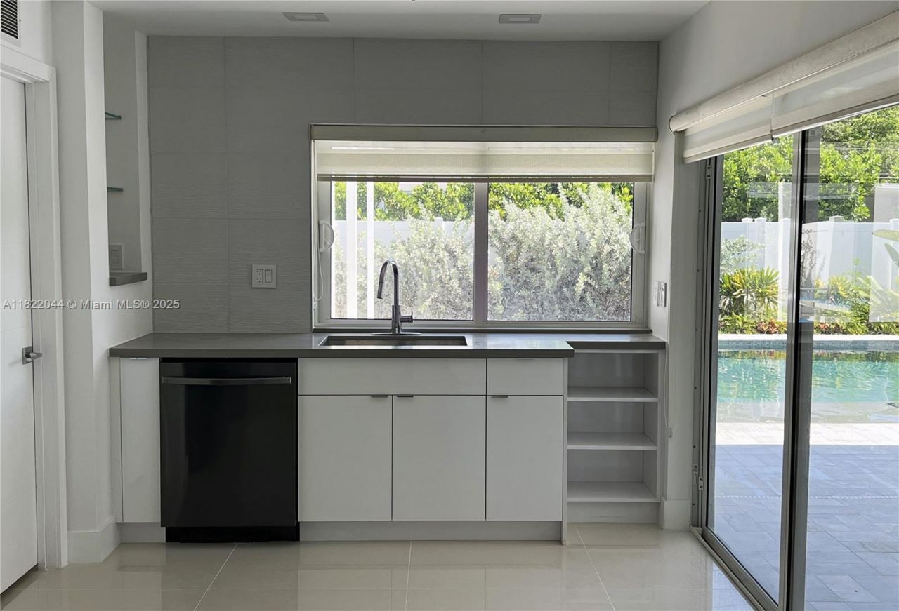 1321 Garfield St, Hollywood, FL 33019 Photo