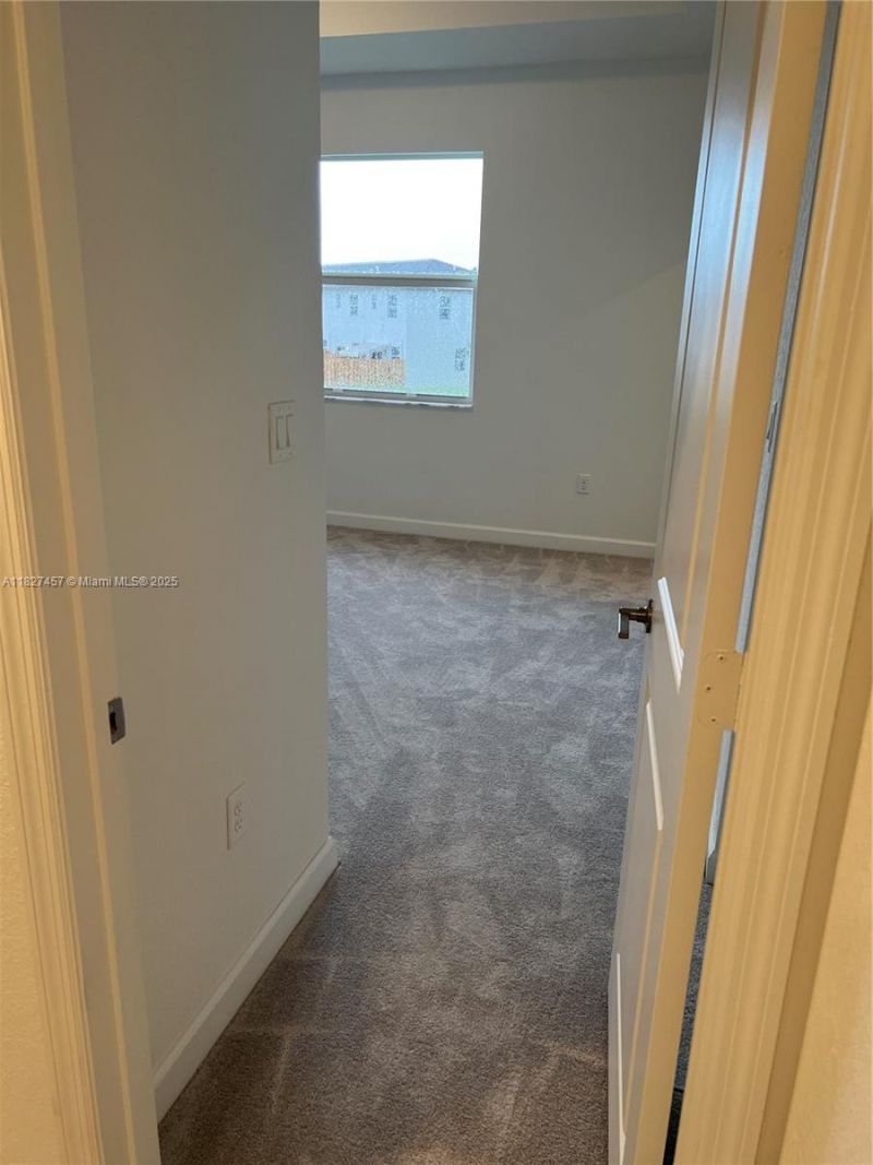 2329 NW 122nd Ter, Unit ., Miami, FL 33167 Photo