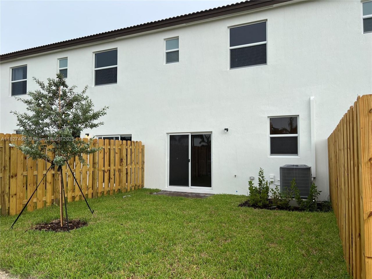 2329 NW 122nd Ter, Unit ., Miami, FL 33167 Photo