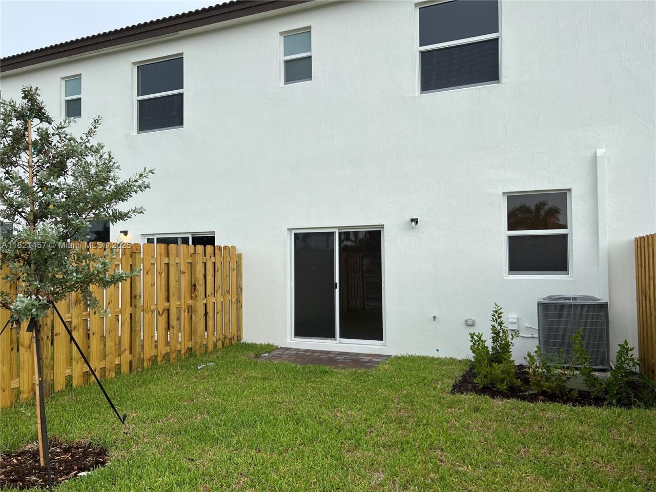 2329 NW 122nd Ter, Unit ., Miami, FL 33167 Photo