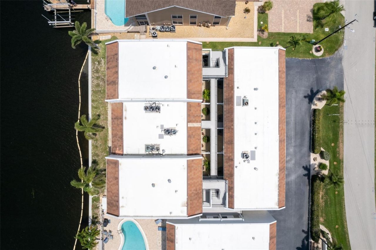 4210 SE 20th Place, Unit A8, Cape Coral, FL 33904 Photo