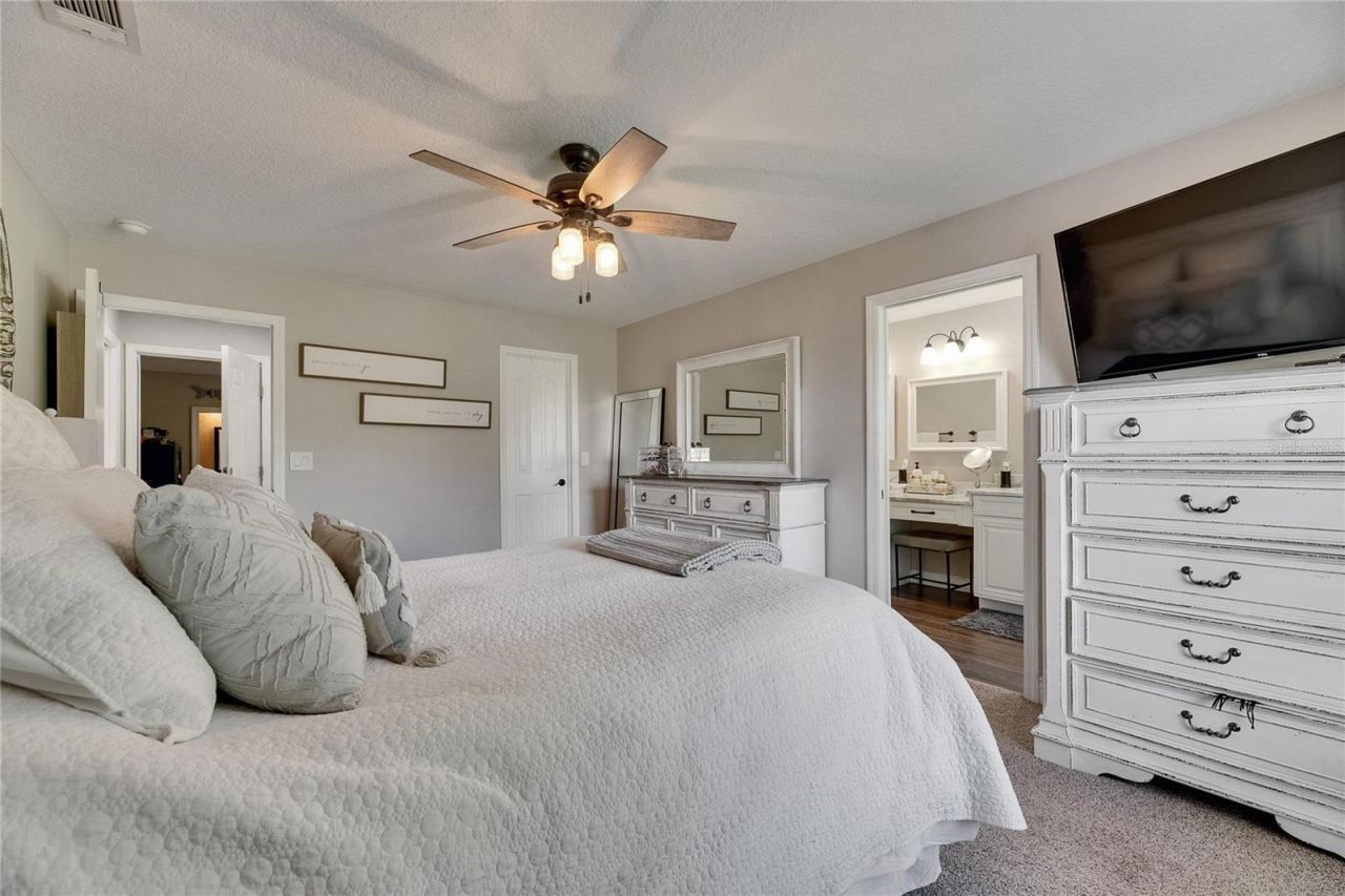 4312 James L Redman Parkway, Plant City, FL 33567 Photo