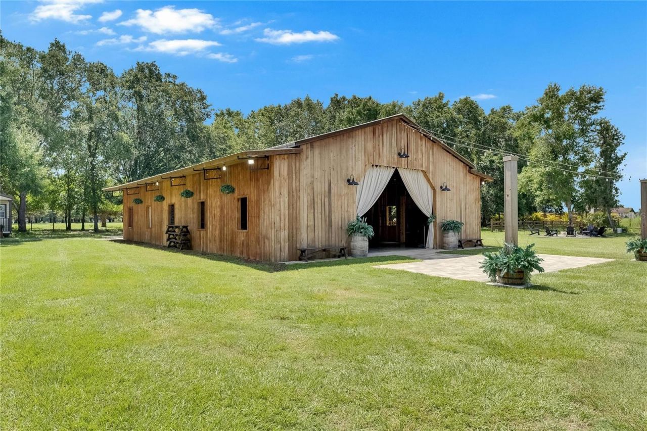 4312 James L Redman Parkway, Plant City, FL 33567 Photo