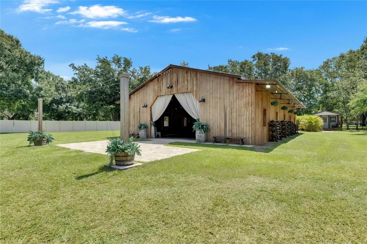 4312 James L Redman Parkway, Plant City, FL 33567 Photo