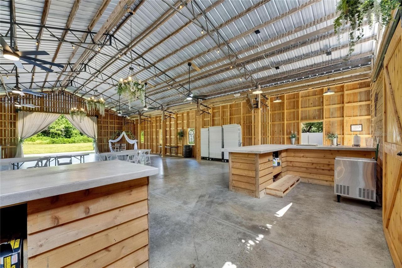 4312 James L Redman Parkway, Plant City, FL 33567 Photo