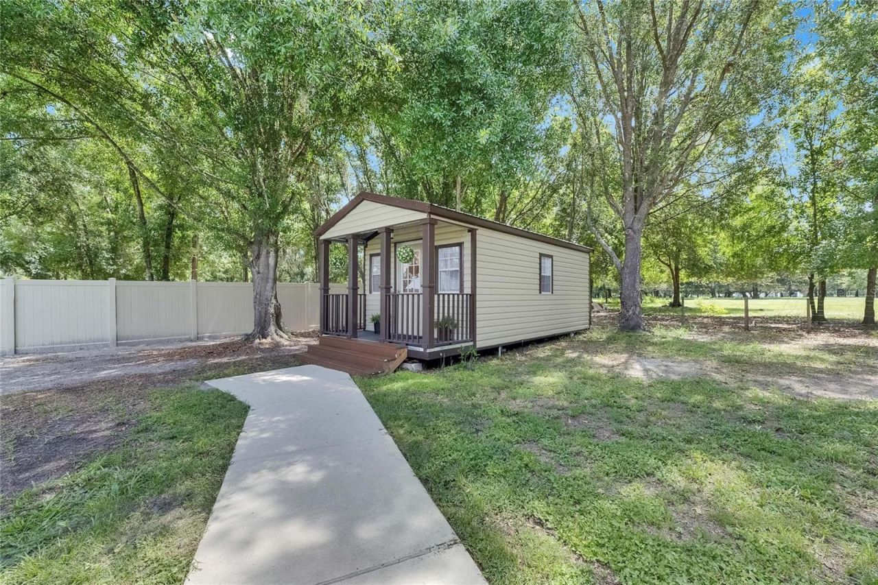 4312 James L Redman Parkway, Plant City, FL 33567 Photo