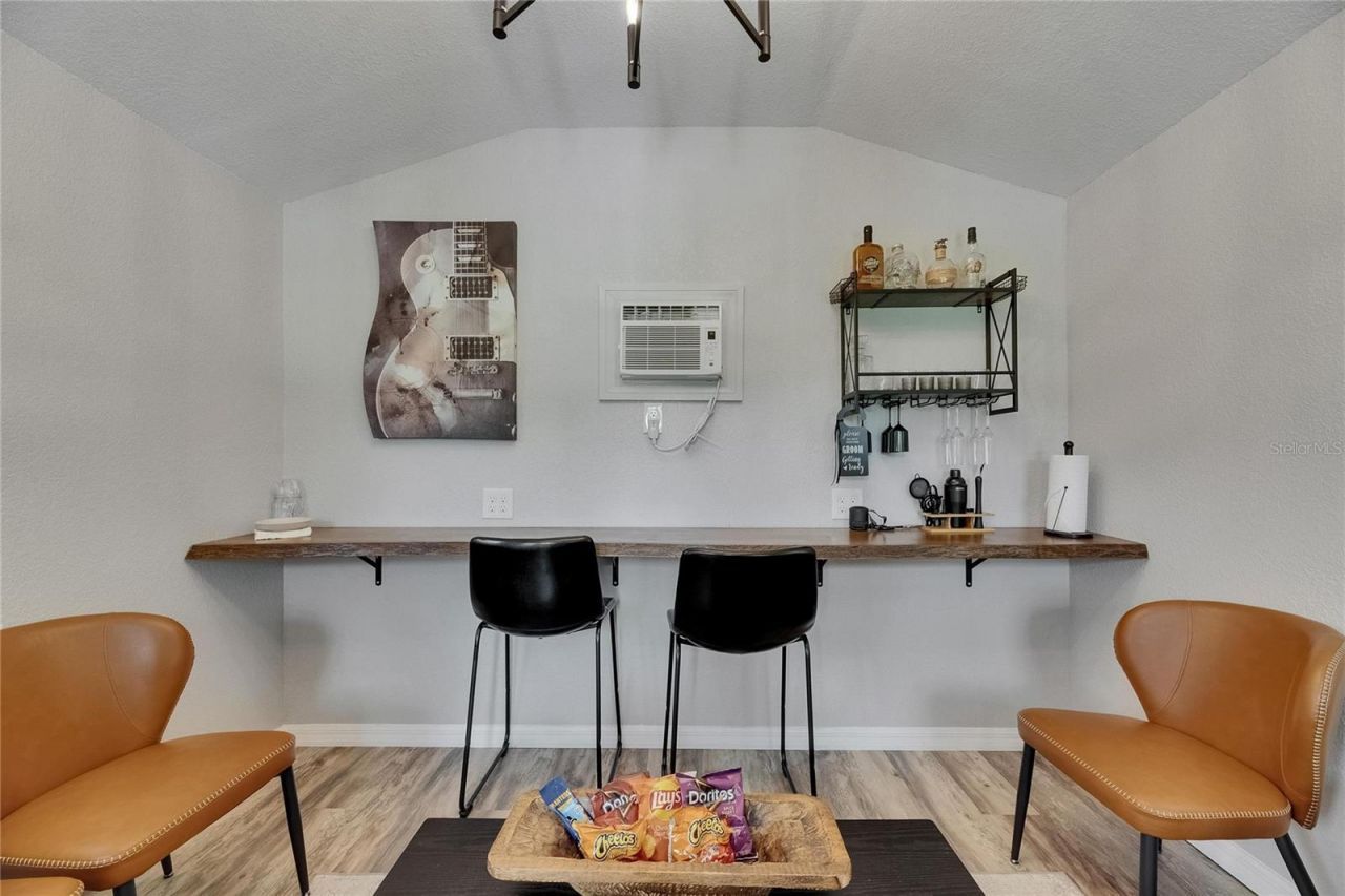 4312 James L Redman Parkway, Plant City, FL 33567 Photo