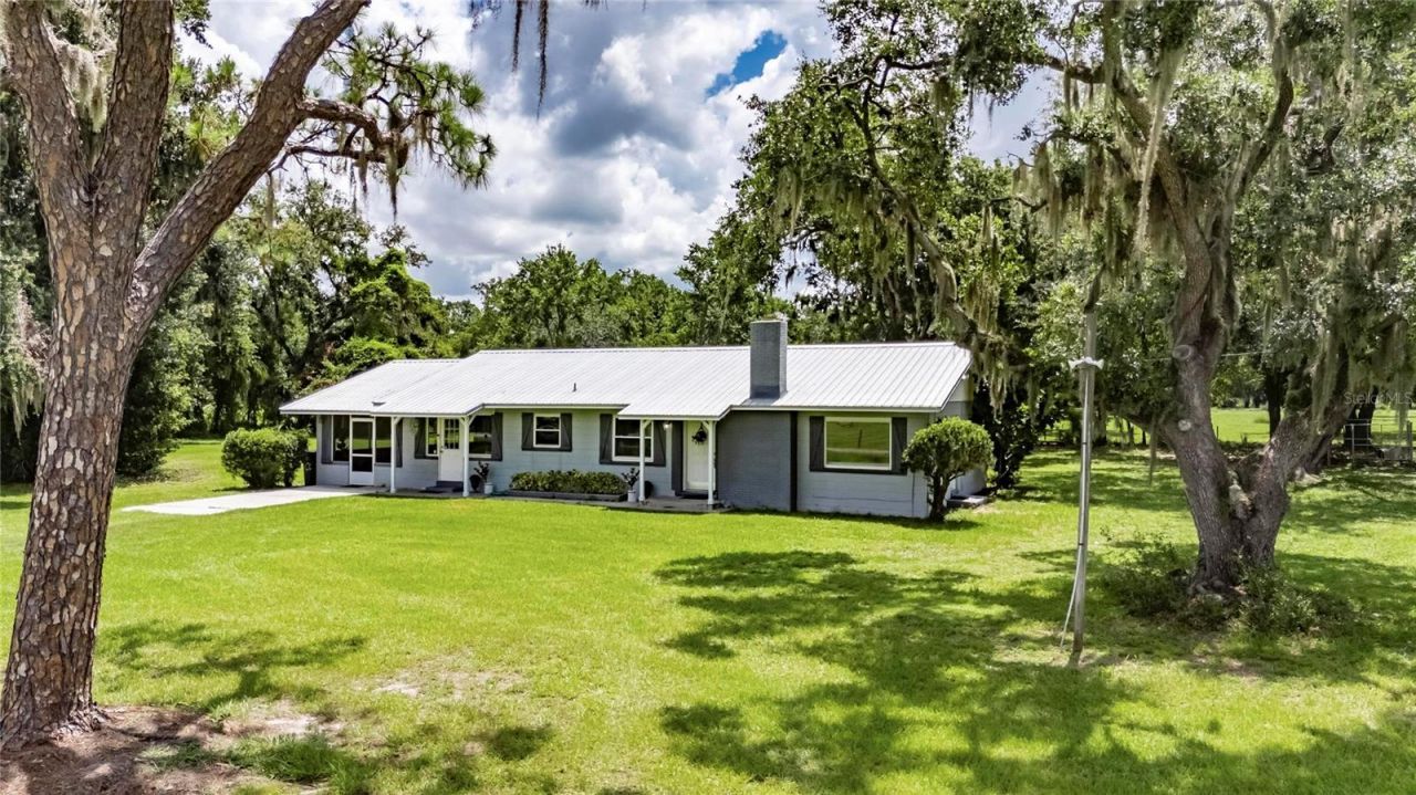 4312 James L Redman Parkway, Plant City, FL 33567 Photo