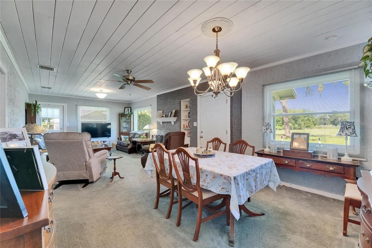 4312 James L Redman Parkway, Plant City, FL 33567 Photo