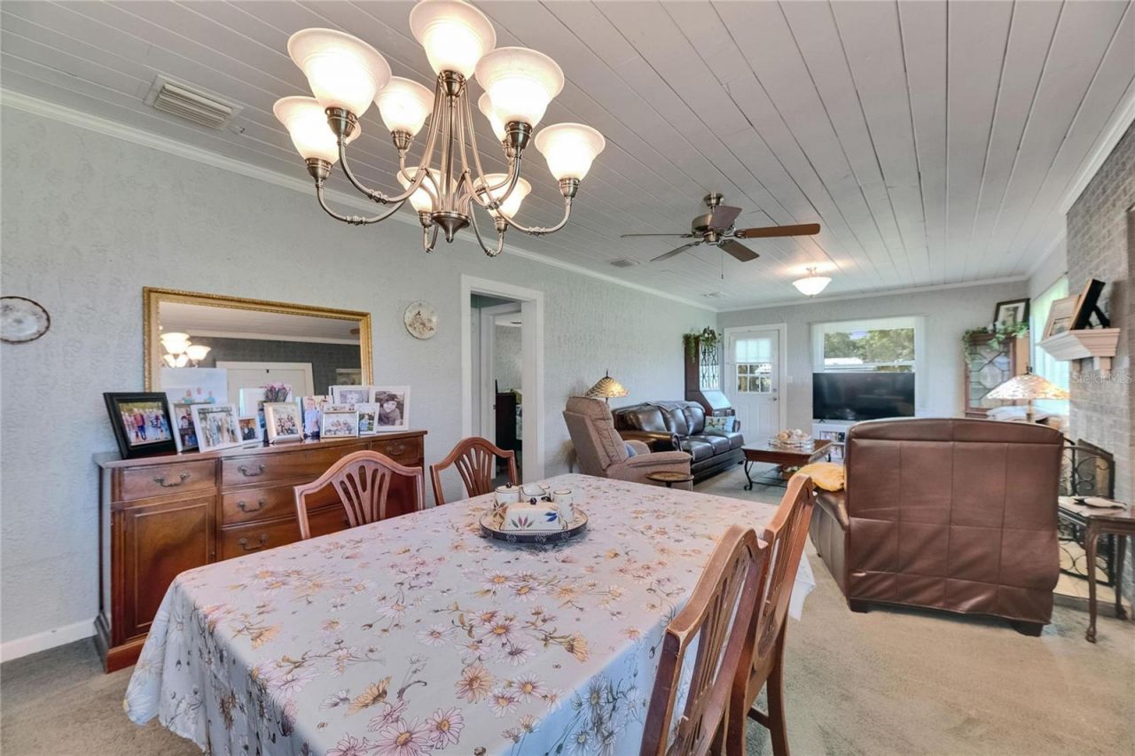 4312 James L Redman Parkway, Plant City, FL 33567 Photo