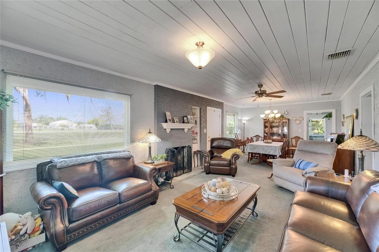 4312 James L Redman Parkway, Plant City, FL 33567 Photo