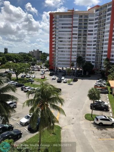 1351 NE Miami Gardens Drive, Unit 503E, Miami, FL 33179 Photo