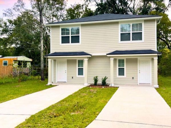 1242 MULL Street, Jacksonville, FL 32205