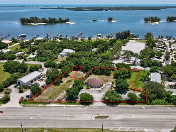 11390 US Highway 1, Sebastian, FL 32958