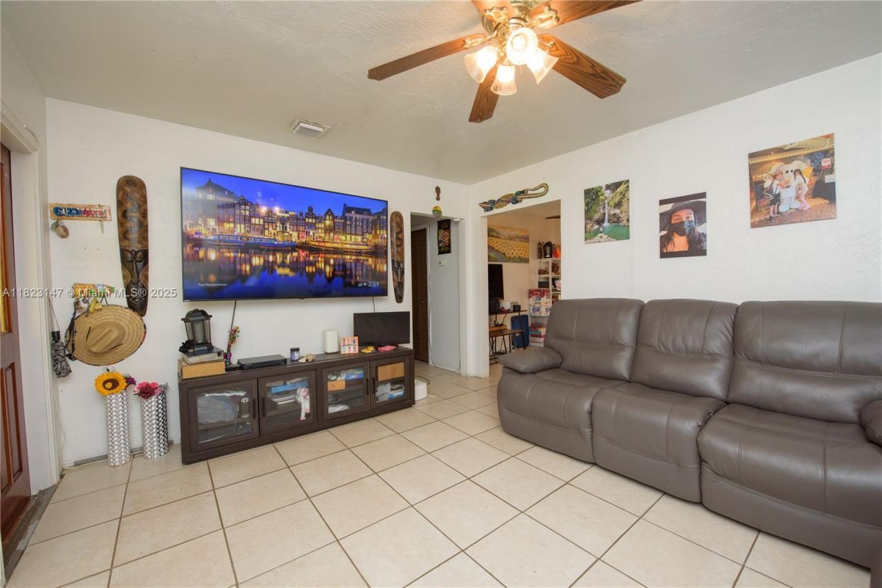 926 NW 3rd Ave, Homestead, FL 33030 Photo