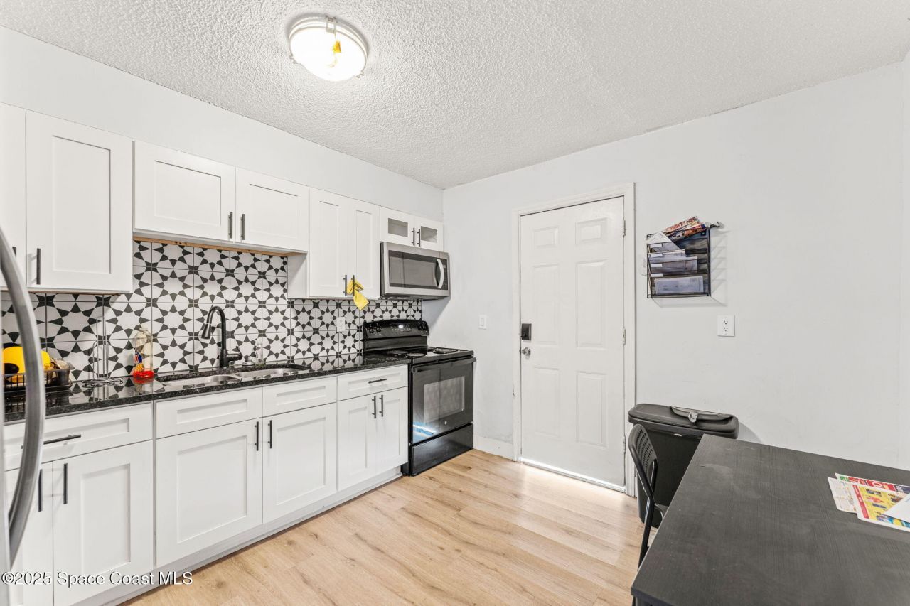 51,55,59 E 32nd Street, Jacksonville, FL 32208 Photo