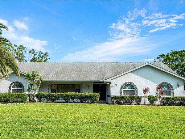 8522 CRANES ROOST DRIVE, NEW PORT RICHEY, FL 34654