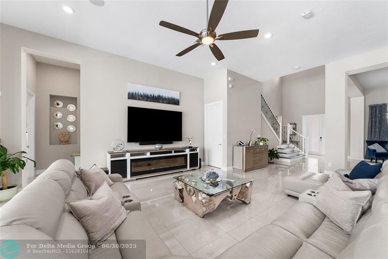 9295 Parkland Bay Dr, Parkland, FL 33076 Photo