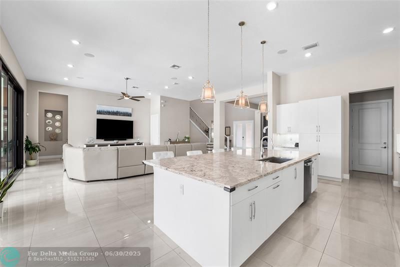 9295 Parkland Bay Dr, Parkland, FL 33076 Photo