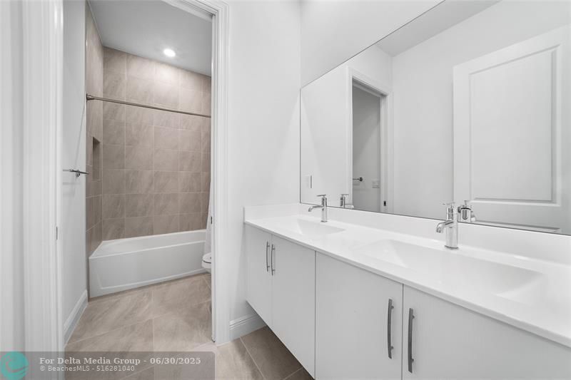 9295 Parkland Bay Dr, Parkland, FL 33076 Photo