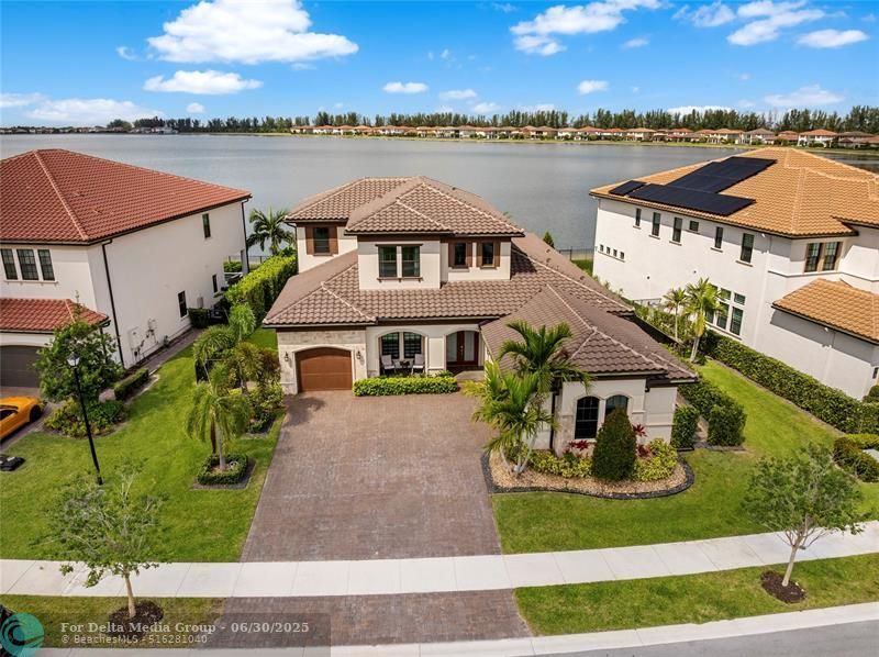 9295 Parkland Bay Dr, Parkland, FL 33076 Photo