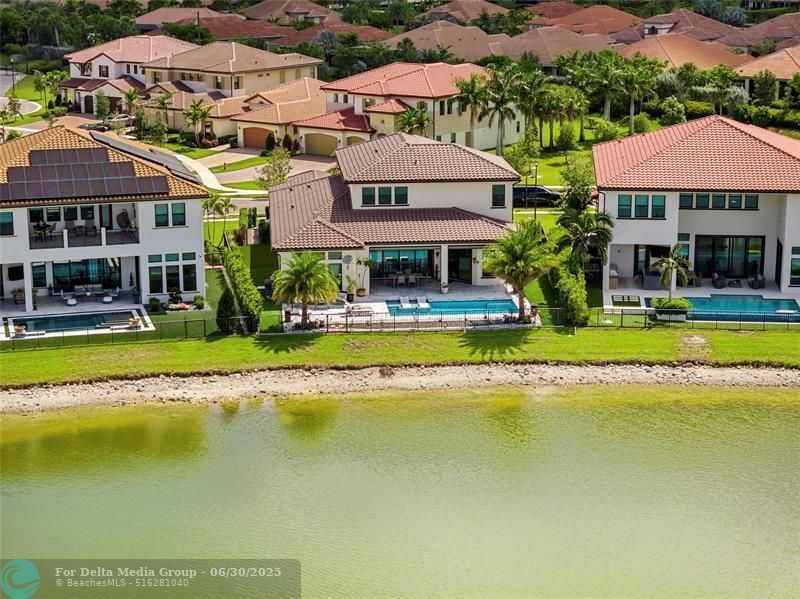 9295 Parkland Bay Dr, Parkland, FL 33076 Photo