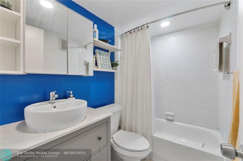 7750 W Mcnab Road, Unit 203, Tamarac, FL 33321 Photo