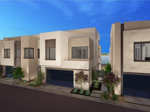 20 Lakefront Drive, Henderson, NV 89011