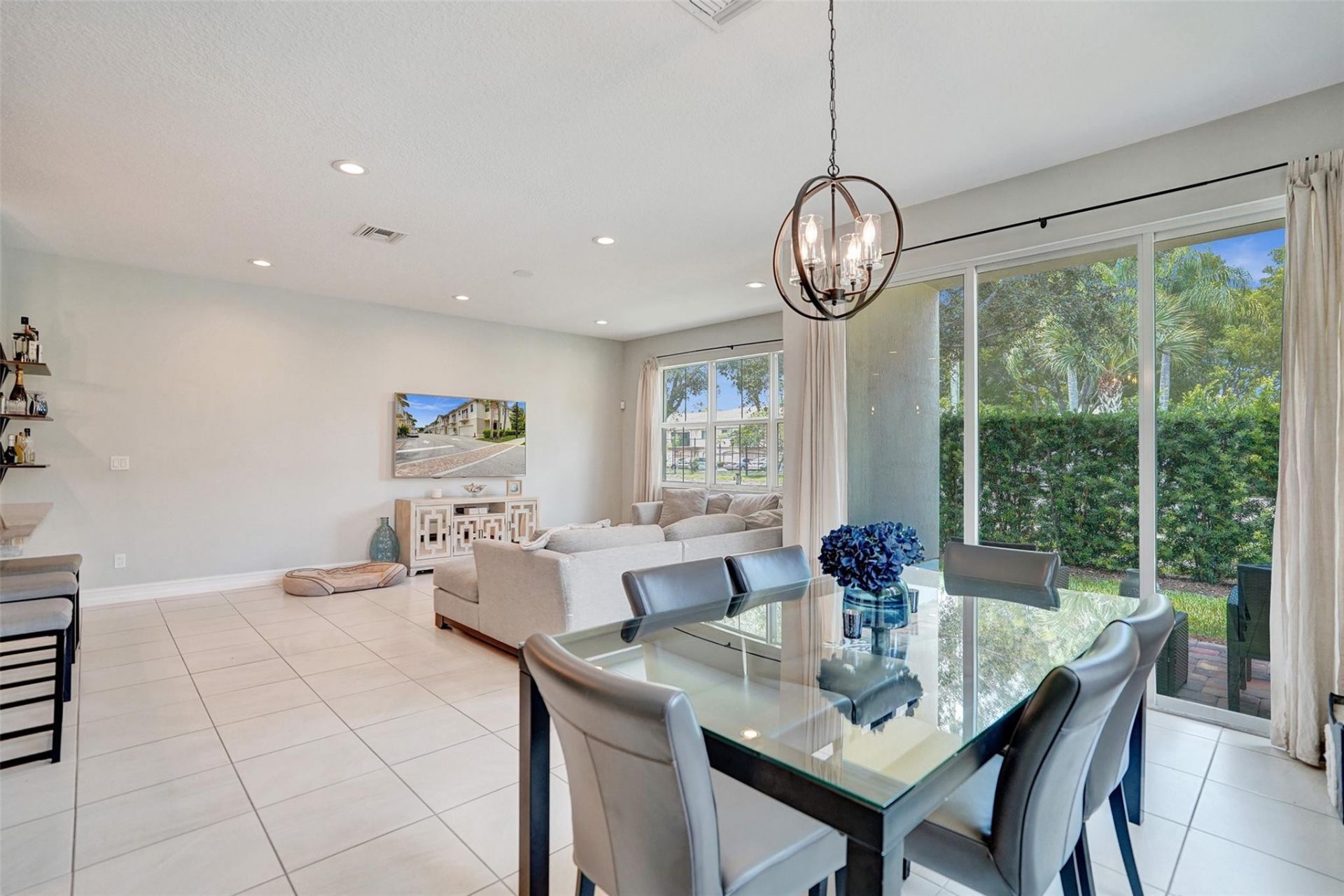 99 Palm Ln, Unit 99, Royal Palm Beach, FL 33411 Photo