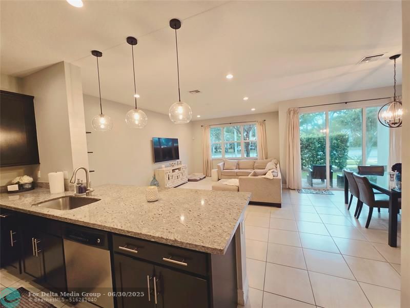 99 Palm Ln, Unit 99, Royal Palm Beach, FL 33411 Photo