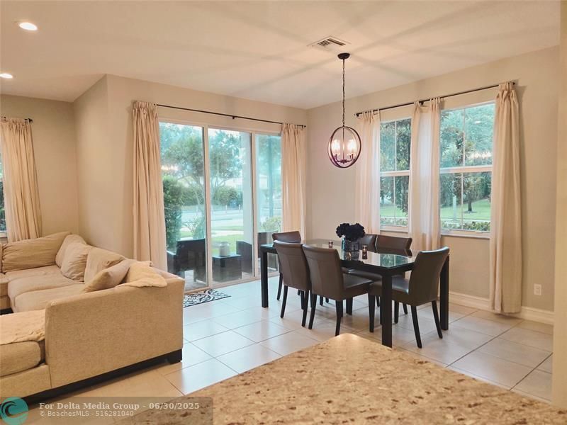 99 Palm Ln, Unit 99, Royal Palm Beach, FL 33411 Photo