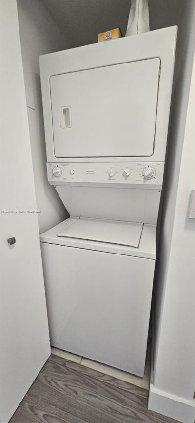 2775 NE 187th St, Unit 424, Aventura, FL 33180 Photo