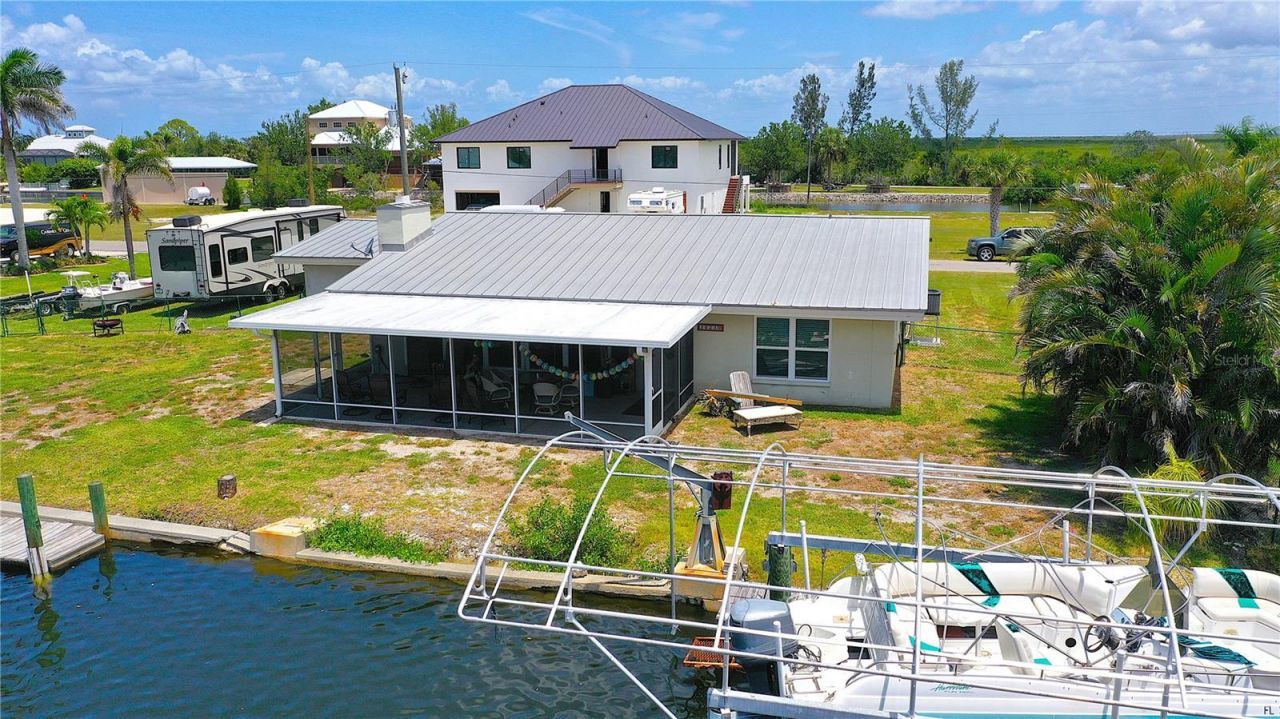 24239 Yacht Club Boulevard, Punta Gorda, FL 33955 Photo