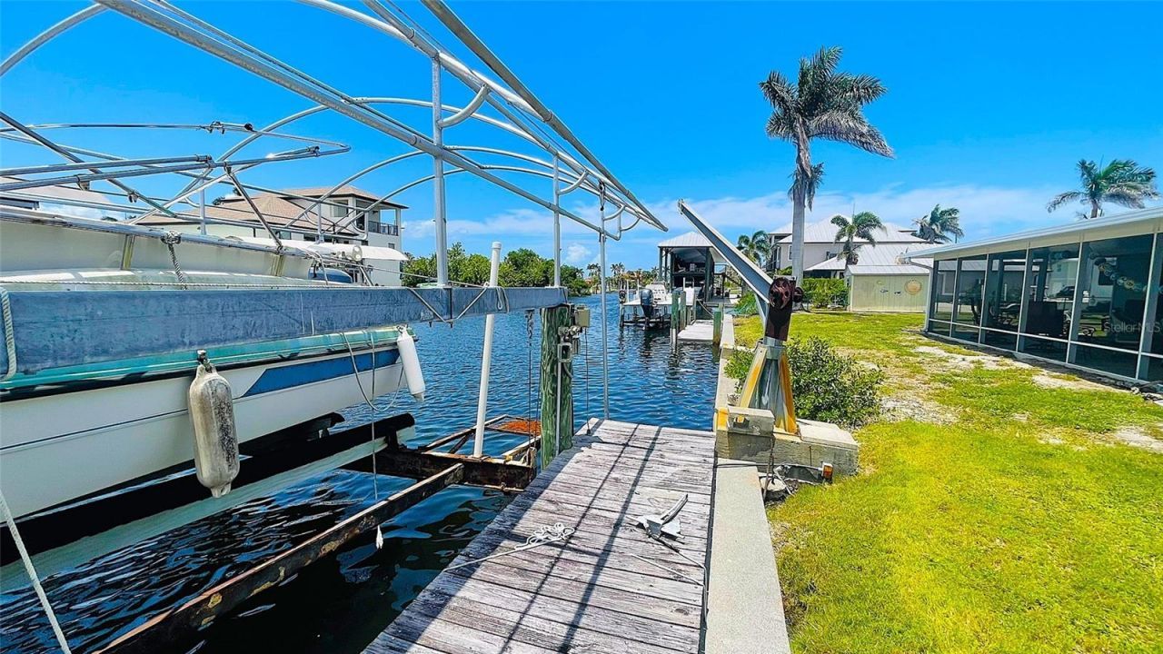 24239 Yacht Club Boulevard, Punta Gorda, FL 33955 Photo