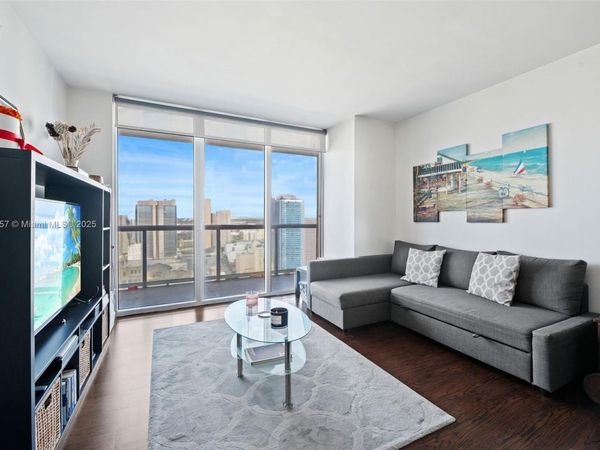 50 Biscayne Blvd, Unit 3605, Miami, FL 33132