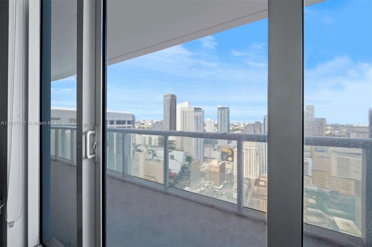 50 Biscayne Blvd, Unit 3605, Miami, FL 33132 Photo