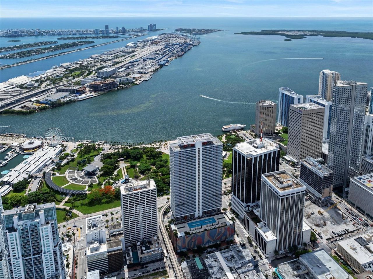 50 Biscayne Blvd, Unit 3605, Miami, FL 33132 Photo