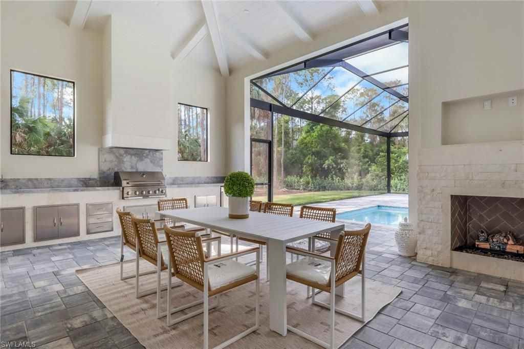 5174 Sycamore Dr, Naples, FL 34119 Photo