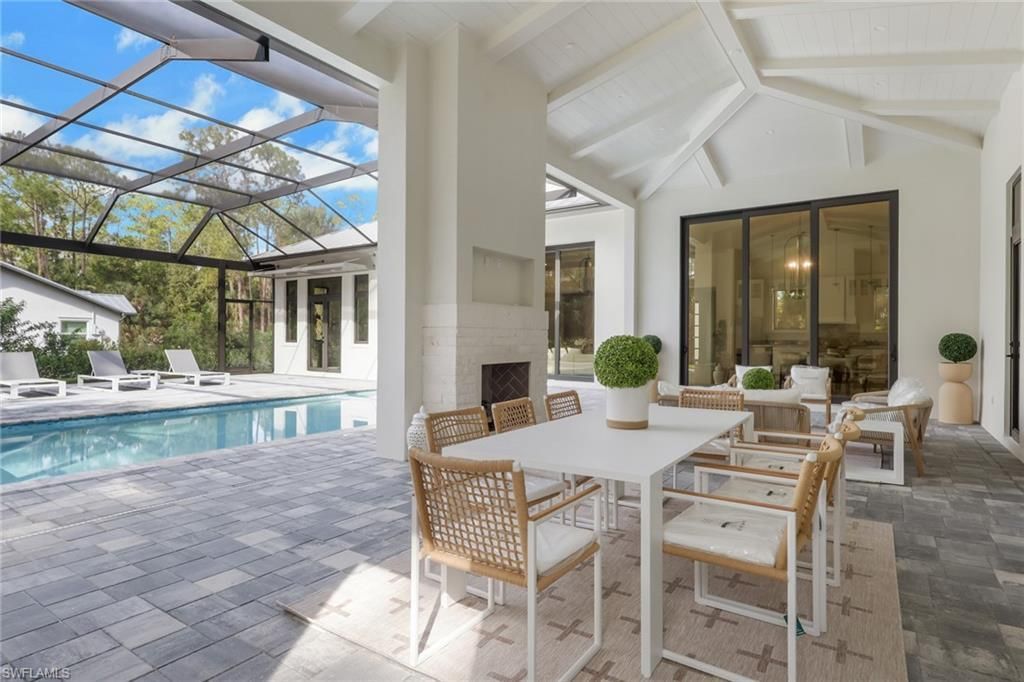 5174 Sycamore Dr, Naples, FL 34119 Photo